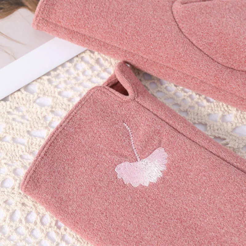 

Female Winter Cashmere Cycling Warm Gloves Women Plus Velvet Thick Windproof Flower Embroidery Touch Screen Driving mittens L1