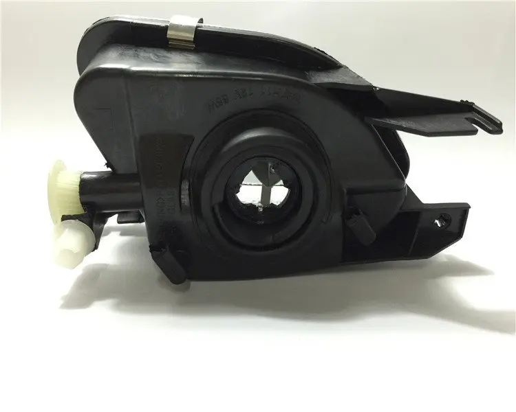 

eOsuns Front bumper light Front fog lamp for Mercedes-Benz E class W211 E200 E220 E240 E260 E280 E300 E320 E350 2002-2006