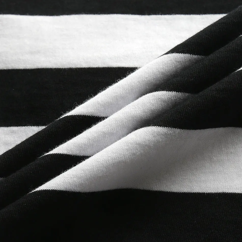 Футболка женская в радужную полоску повседневная тенниска с круглым вырезом и