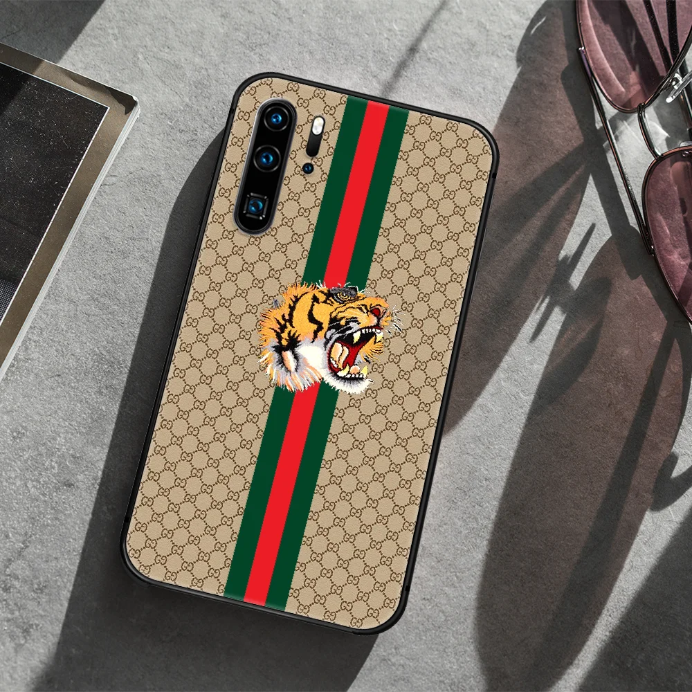 

Italian luxury brand snake tiger bee Phone Case For Huawei P Mate 10 20 30 40 Lite Pro smart Z 2019 nova 5t black Bumper Tpu