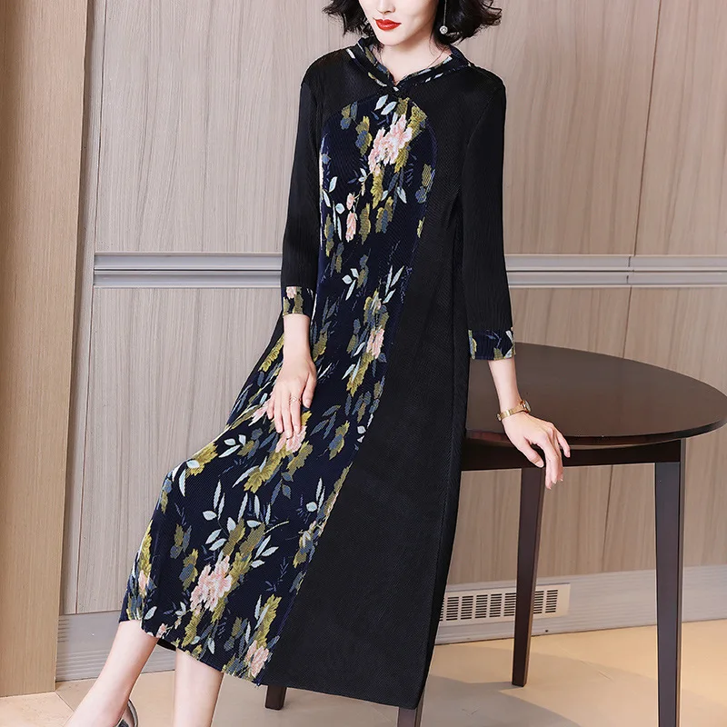 

Middle Aged Mother Lady's Age Reduction Print Dress Spring 2021 New Women's Loose Large Size Pleated Dress