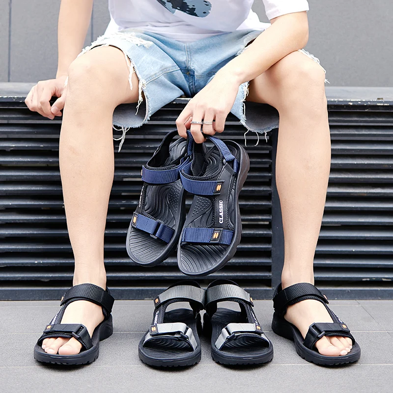 

Men Sandals Summer Leisure Beach Holiday Sandals Men Shoes 2021 New Outdoor Male Retro Comfortable Casual Sandals Man Sneakers