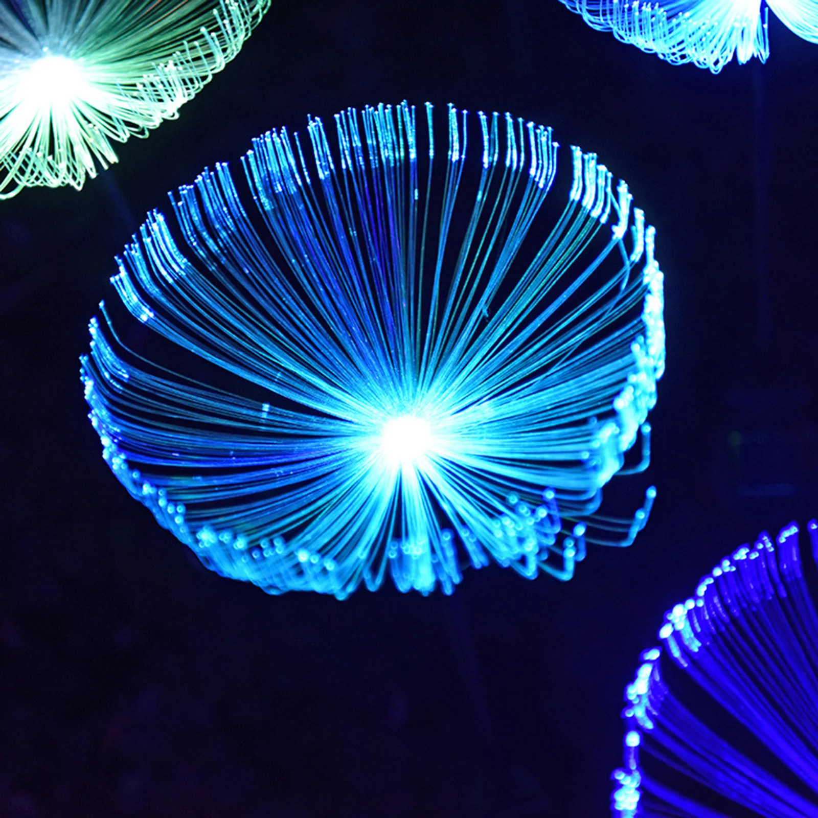 저렴한 태양 광 LED 광섬유 해파리 잔디 램프 다채로운 빛 색상 변경 축제 장식 지상 플러그 빛 S7