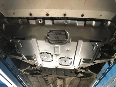 Противоскользящая пластина двигателя из марганцевой стали нижняя панель