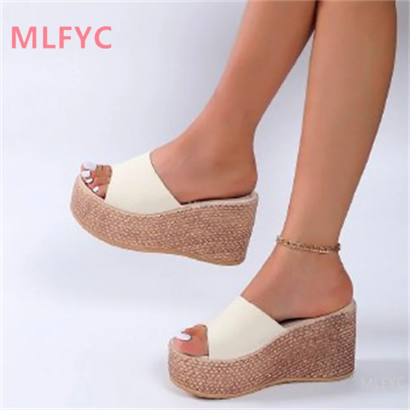 

Шлепанцы женские на толстой подошве, водонепроницаемые сандалии на плоской подошве, Повседневная Уличная одежда, летние Тапочки