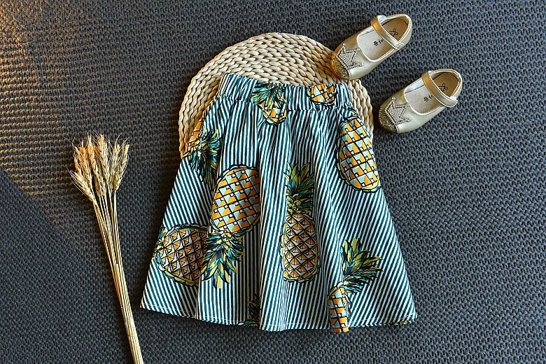 

Girls Summer Suit Children'S Clothing 2020 New Kids Korean Wooden Ear Vest And Pineapple Print Long Skirt Two-Piece Set