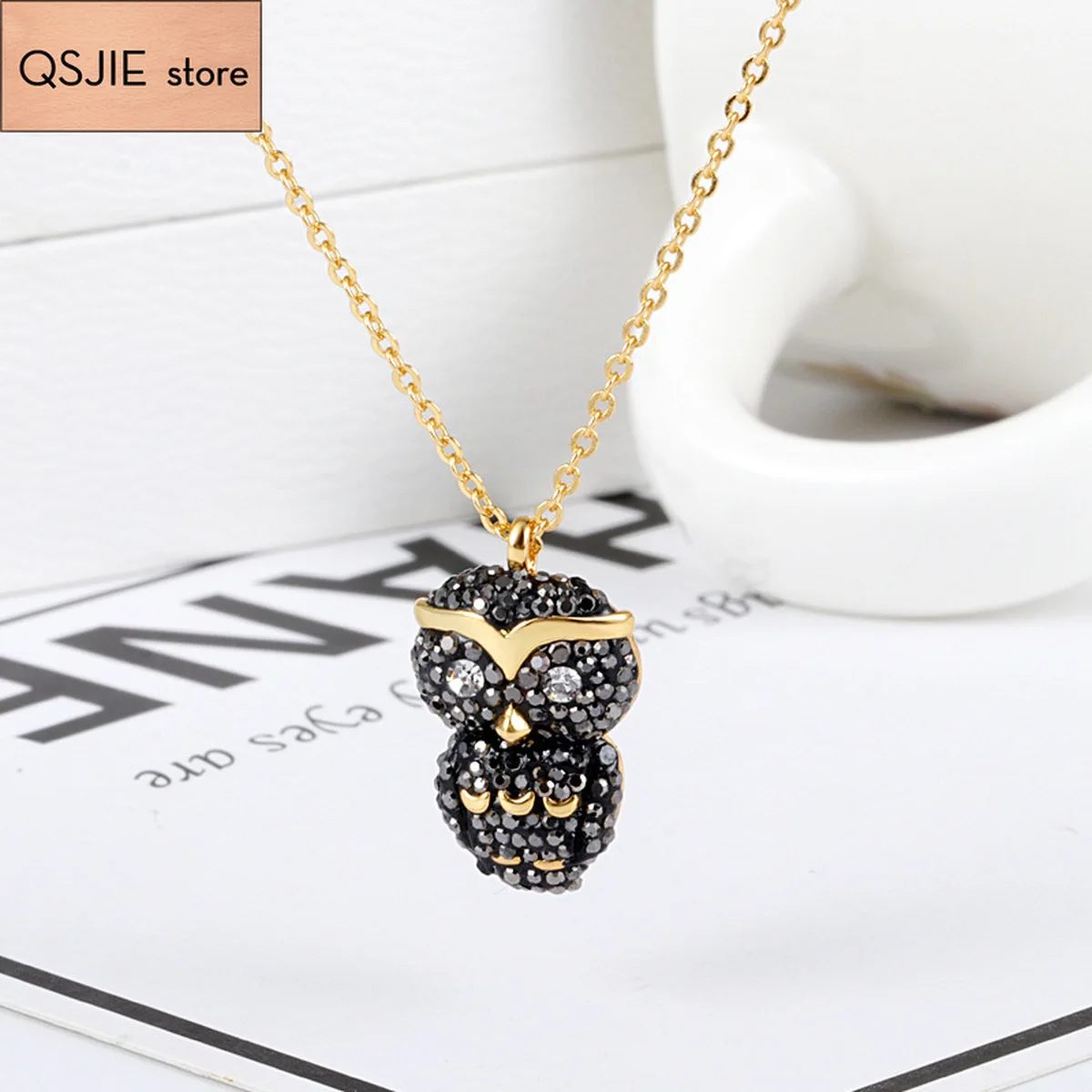 

2022 High Quality SWA, Women Made Advanced Owl Lady Necklace Glamorous fashion jewelry