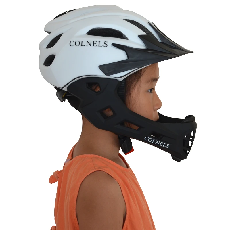 EPS + PC материал Детский защитный шлем велосипедный классический черный и белый