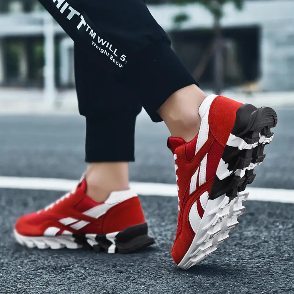 Мужские кроссовки с сетчатой поверхностью и шнуровкой для бега прогулочная