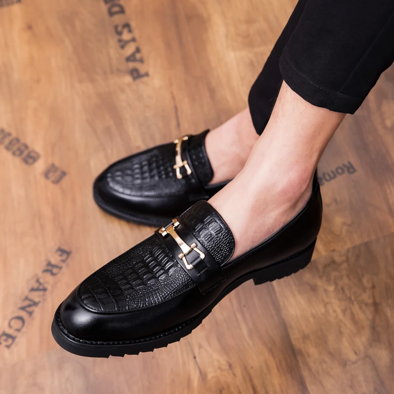 

Handmade Leather Men Shoes slip on Luxury Brand Italian Casual Mens Loafers outdoor Breathable Driving Shoes men Moccasins