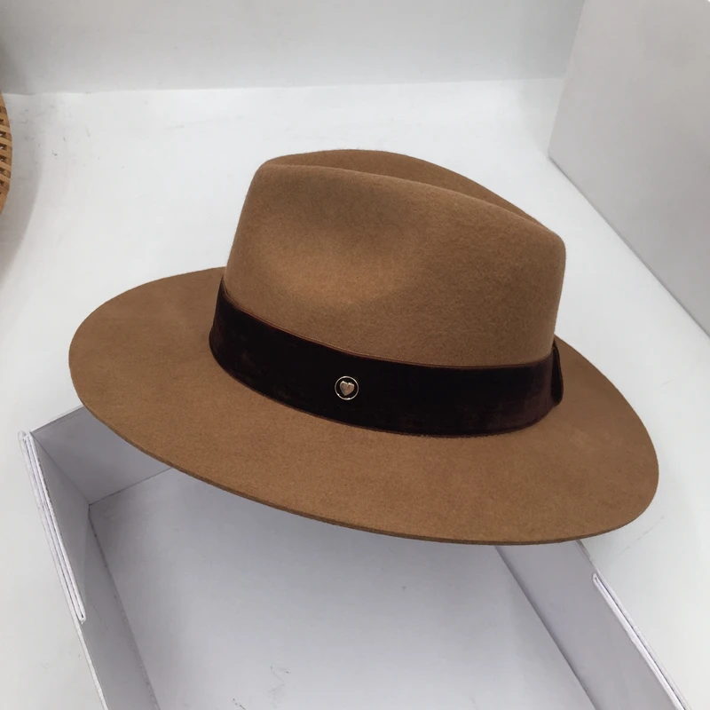Europe and the banama cat  United States new wide-brimmed hats men and women jazz hat wool felt hat simple fashion wild England
