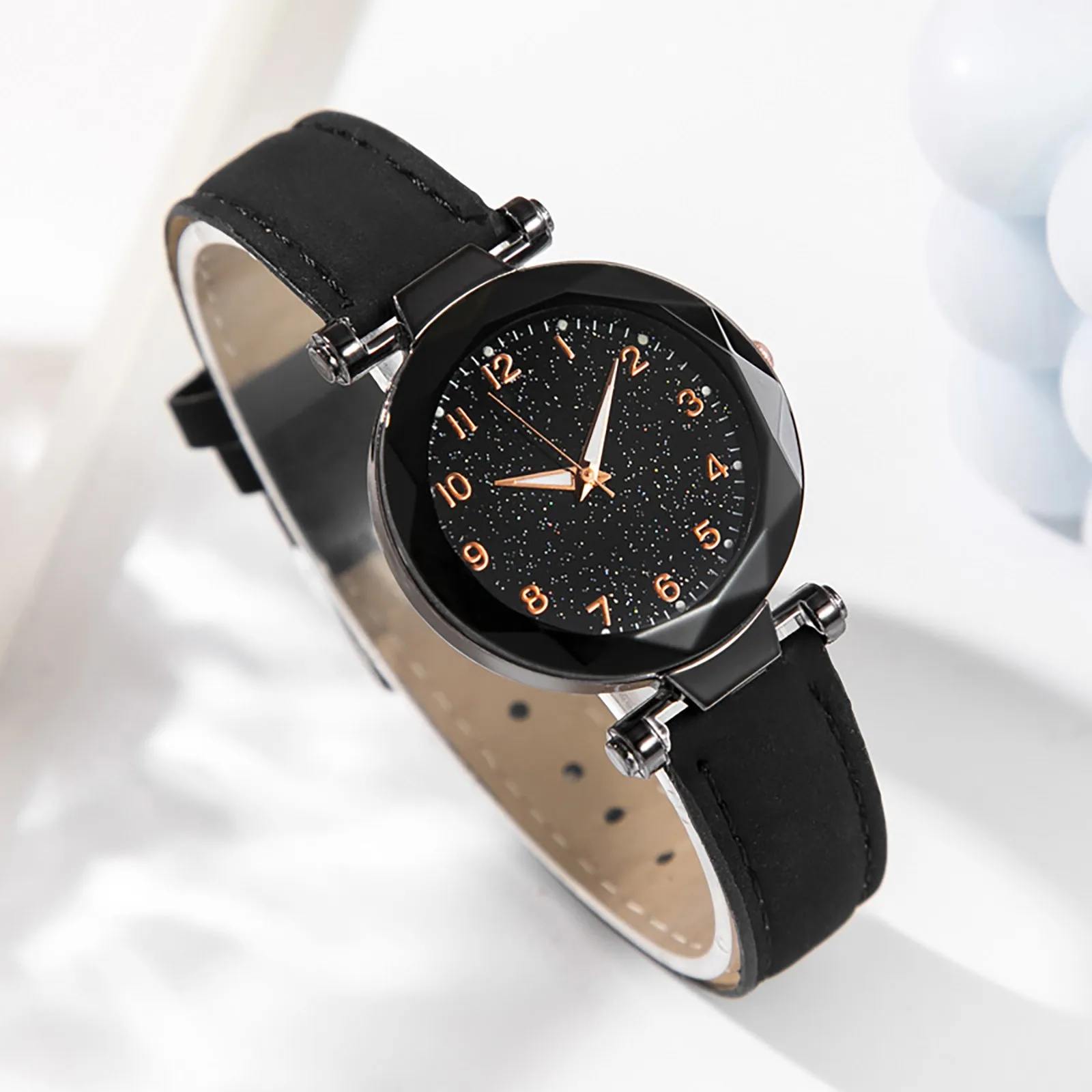 

2021 New Personality Women Student Watches Ladies Casual Luminous Digital Face Watches Quartz Wristwatch Leather Montre Femme