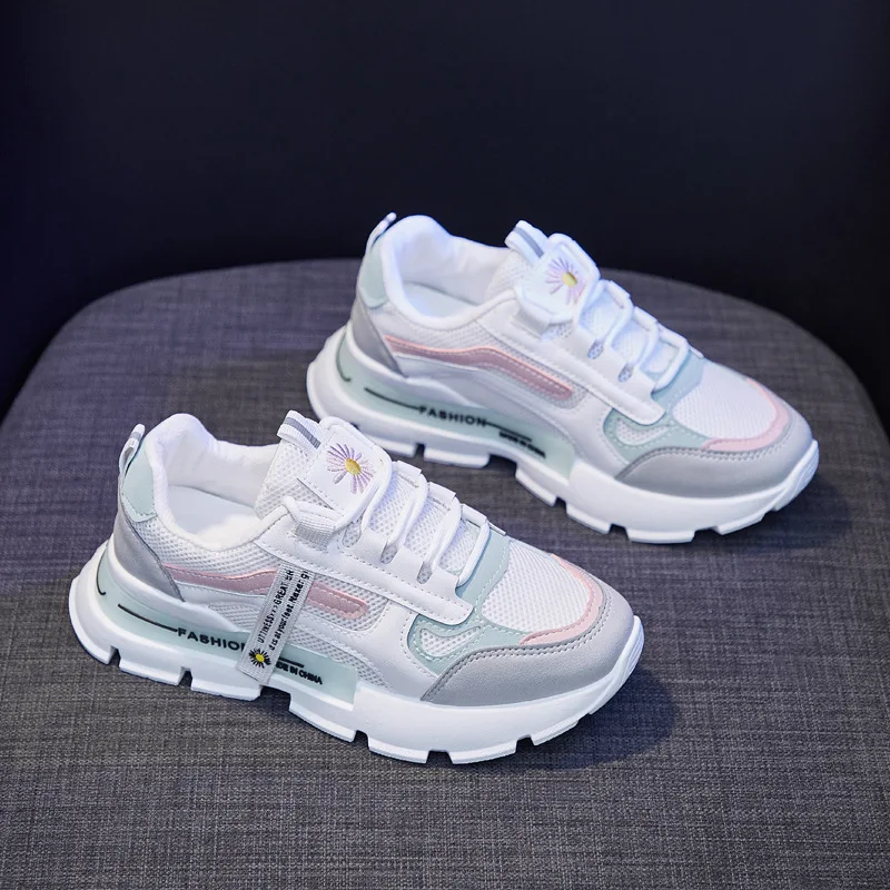 

Dad Shoes Female 2021 Spring New Korean Lace Up Sports Shoes Female Street Shooting Flat Casual Women Shoes Zapatos De Mujer