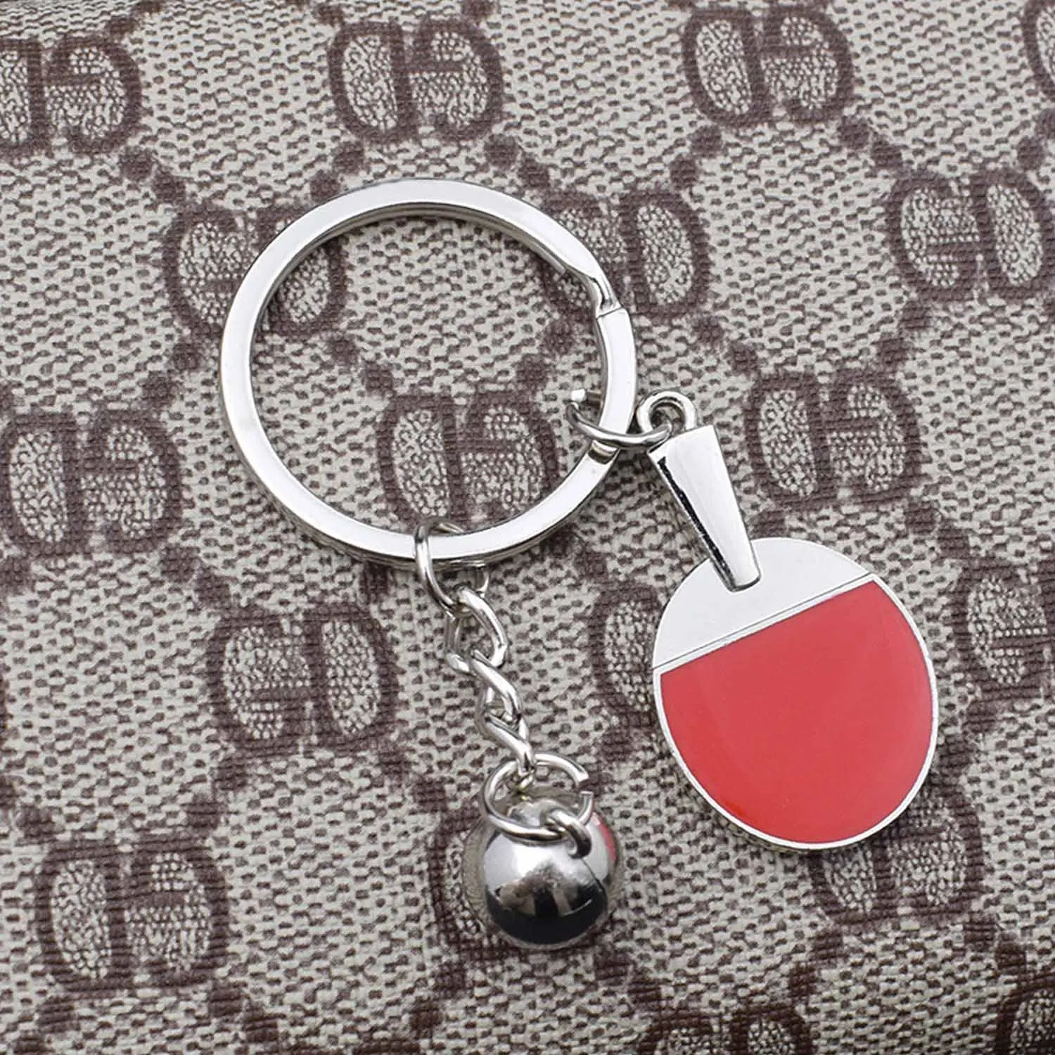 

Steampunk Accessories Keychain Gift for Men Luxury Men and Women Basketball Football Metal Grunge Aesthetic Keychain Holder