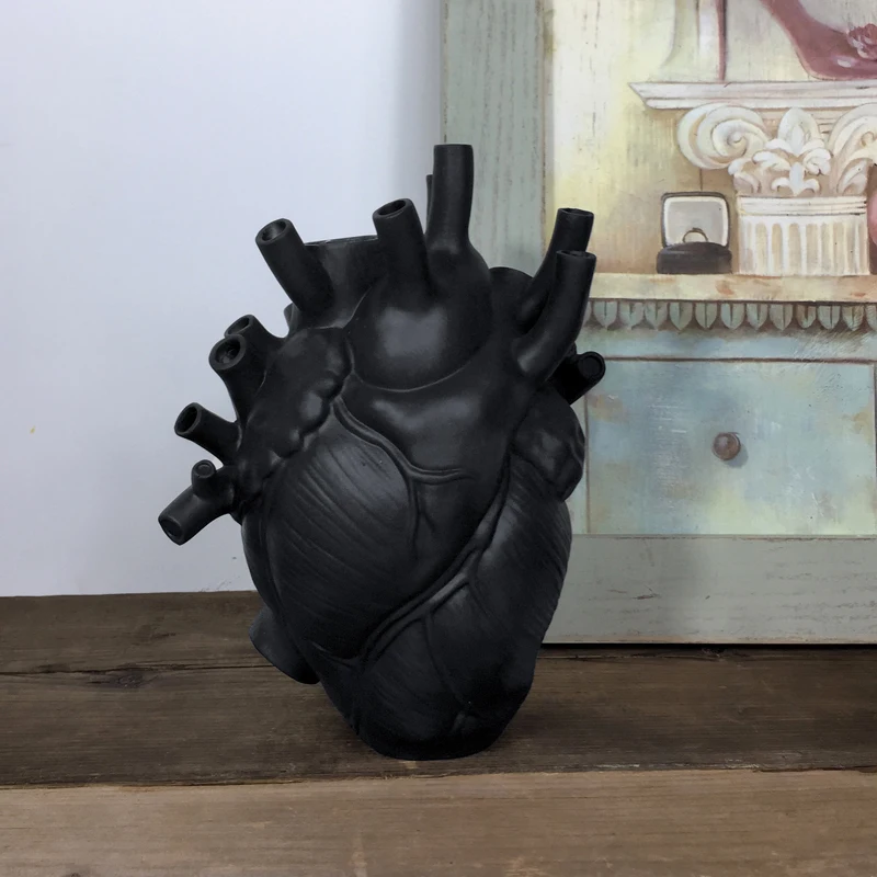 

Anatomical Heart Shape Flower Vase Nordic Style Flower Pot Dried Vases Sculpture Desktop Plant Pot for Home Decor Ornament Gifts