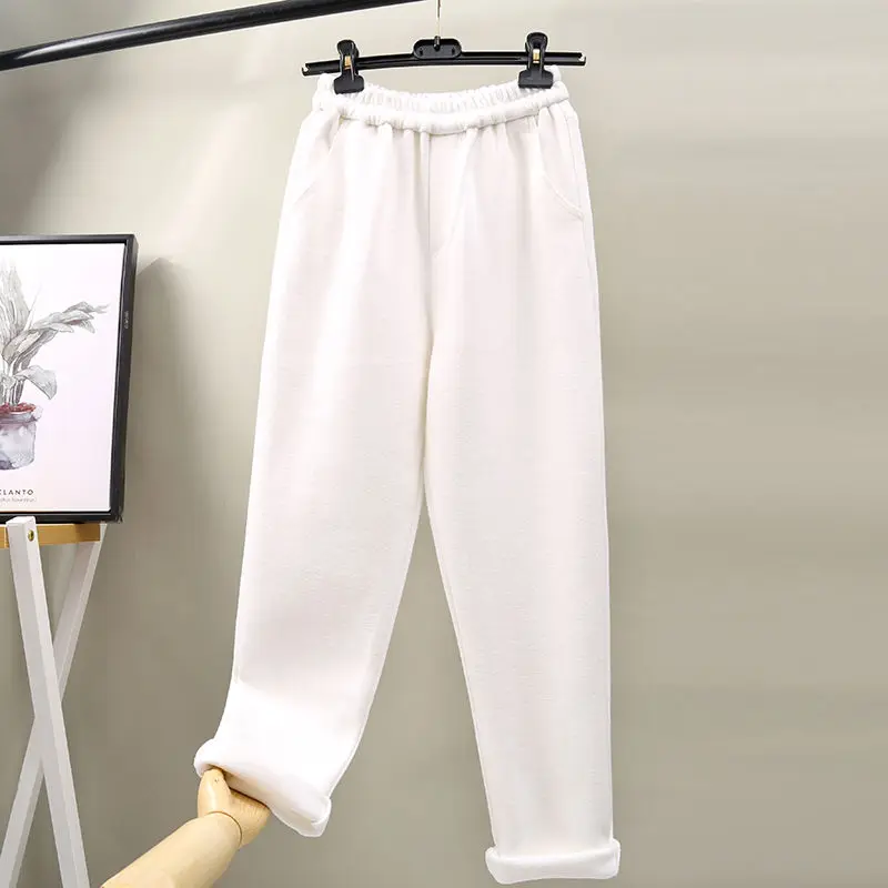Бархатные утепленные прямые штаны-шаровары для женщин; Pantalon Femme; брюки с эластичной резинкой на талии; сезон осень-зима; повседневные спортивные брюки для женщин; C6033