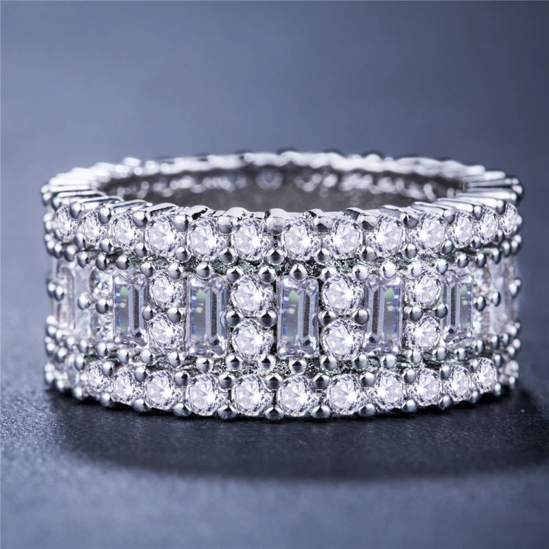

Delicate Female Full Crystal Zircon Rhinestone Ring Luxury Fashion Silver Color Love Engagement Wedding Women Ring