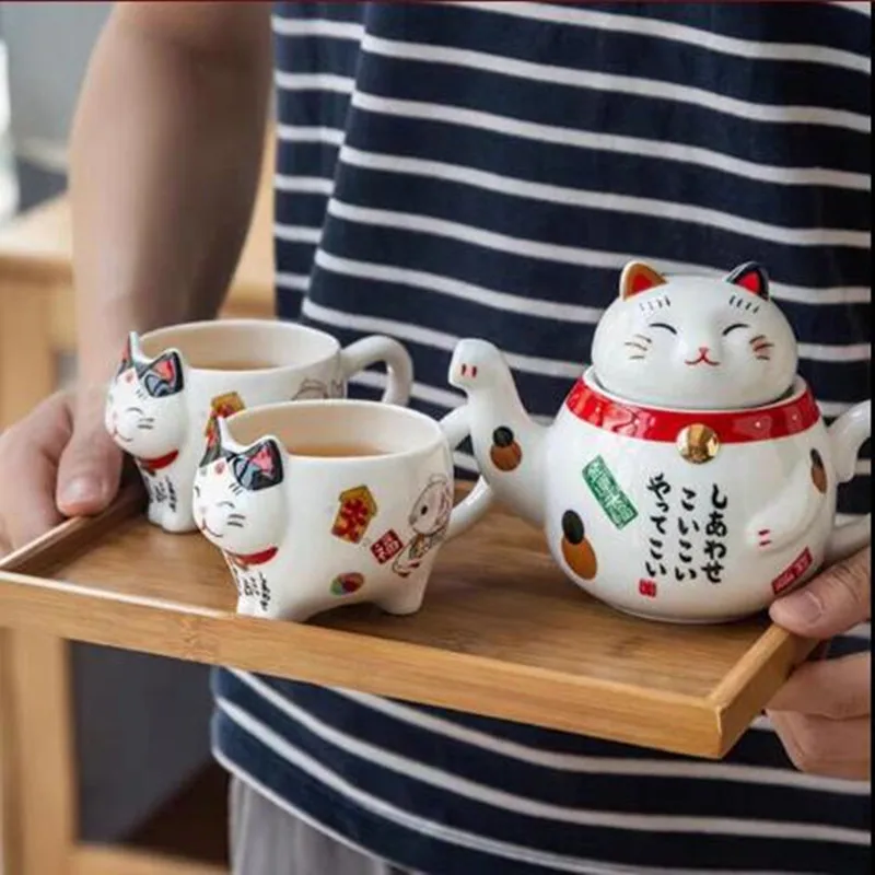 Cute Lucky Cat Porcelain Tea Set Creative Maneki Neko Ceramic Cup Pot With Strainer Lovely Plutus Teapot | Дом и сад