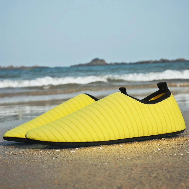 

Barefoot Sneakers Swimming Shoes Water Sports Aqua Seaside Beach Surfing Slippers Upstream Athletic Footwear Kids Barefoot Shoes