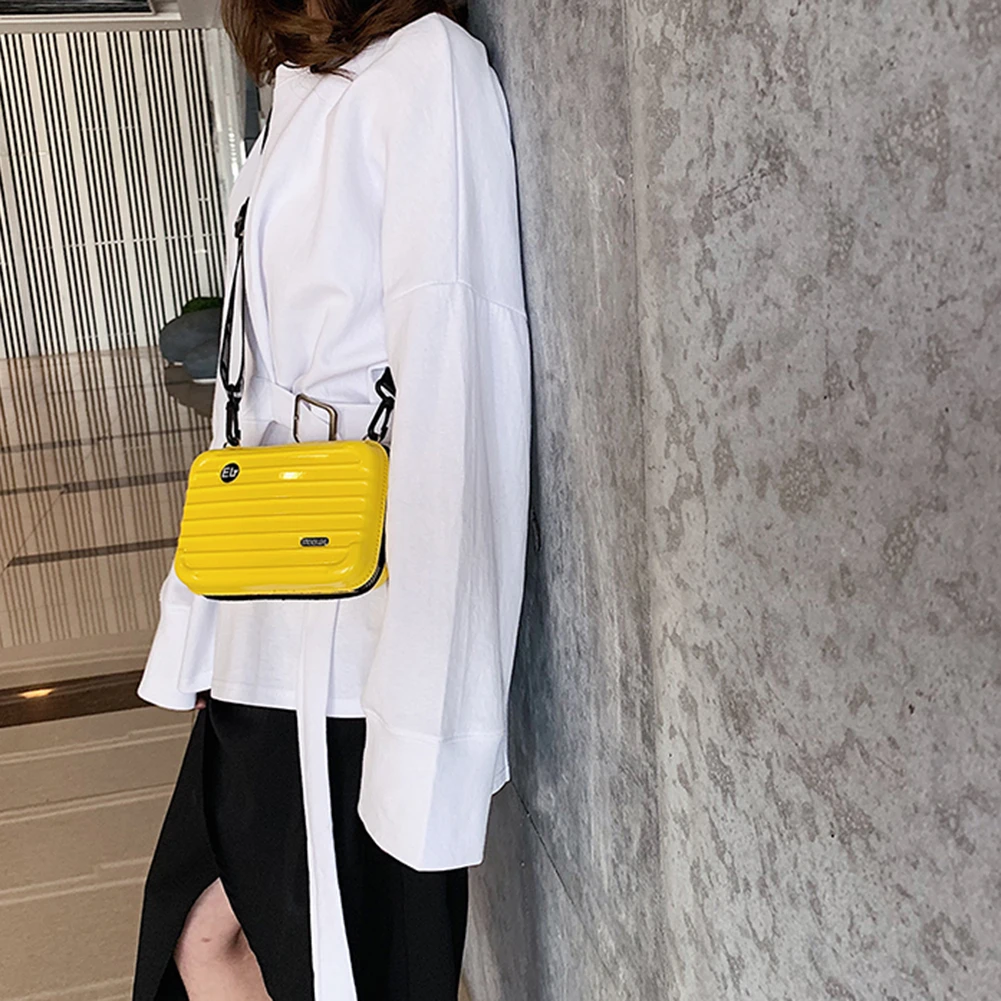 Женская мини сумка через плечо с буквенным ремешком 12*17*5 см 2019|Сумки для рыбалки| |