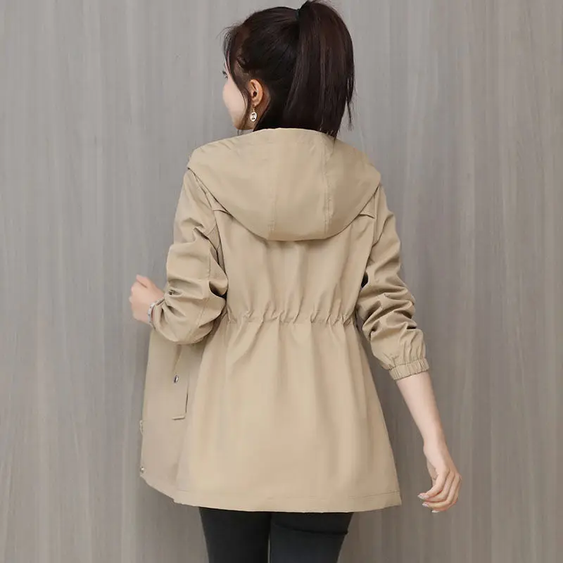 

Coats & Jackets