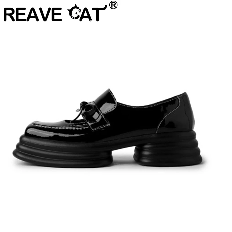 

Женские Кожаные Туфли-оксфорды REAVE CAT, демисезонные мягкие лоферы из искусственной кожи с бахромой и бахромой на плоской подошве, 2021