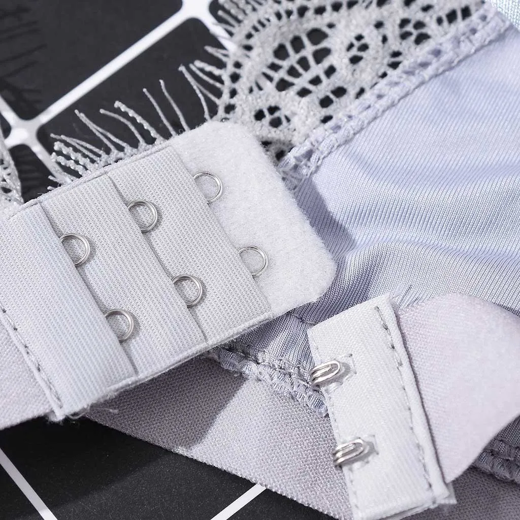 Бюстгальтер женский кружевной с V образным вырезом тонкий дышащий Бралетт