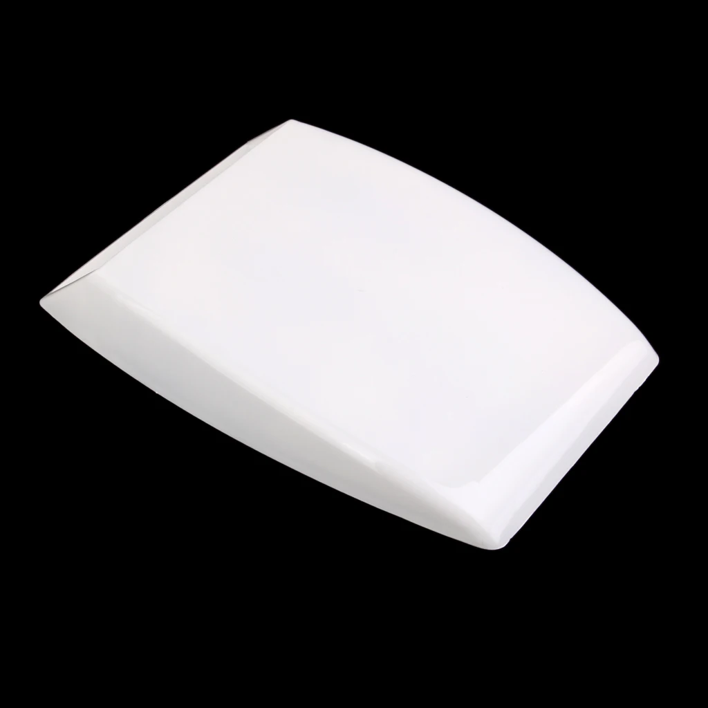 Автомобильная декоративная крышка на вентиляционную решетку автомобиля белая