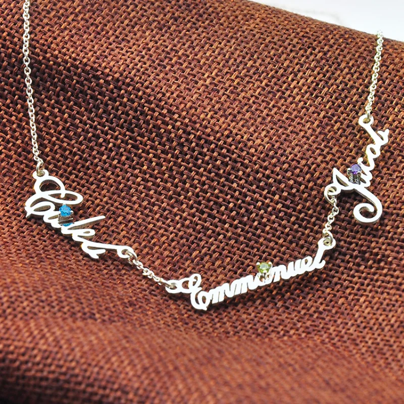 

Customized Name Silver Necklace Personalized Full Diamond Pendants Custom English Letter Clavicle Chain Creative Jewelry Gifts