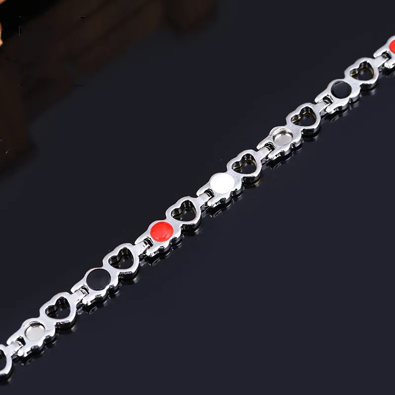 Браслет женский из титановой стали ажурный магнитный браслет в форме сердца