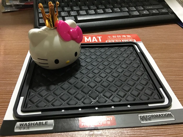 

Anti slip mat for automobile antiskid cushion, perfume seat, anti slip pad, silicon rubber anti slip pad, mobile phone stop pad.