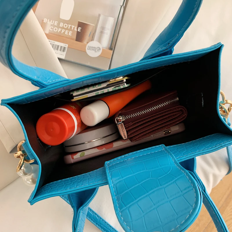 

FANTASY Square Crocodile Pattern Big Handbags For Women Pearl Chain 2021 Summer Newest Brand Luxury Blue Messenger Shoulder Bag