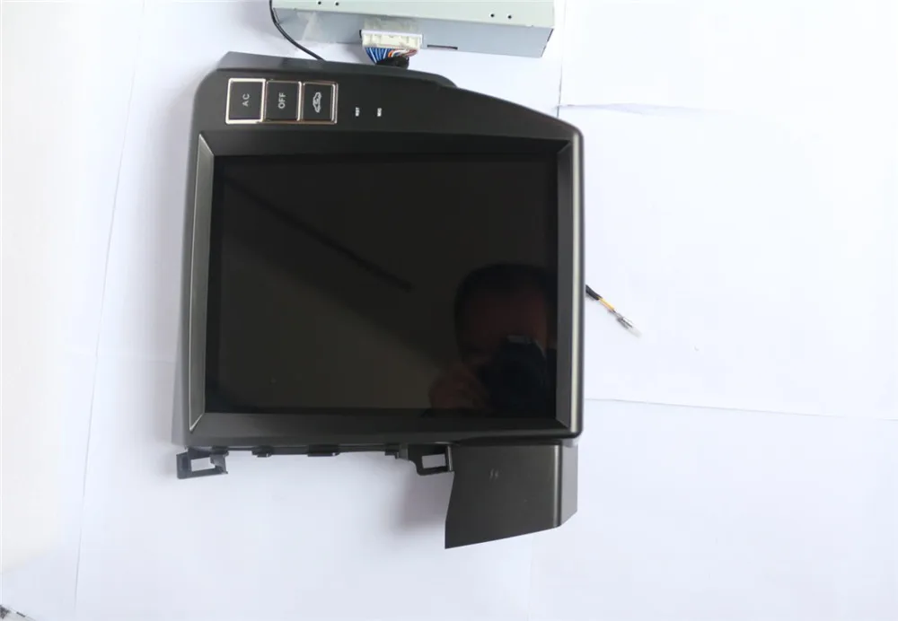 10 4 дюймовый вертикальный экран Tesla Style Android 9 0 автомобильный DVD GPS навигатор плеер