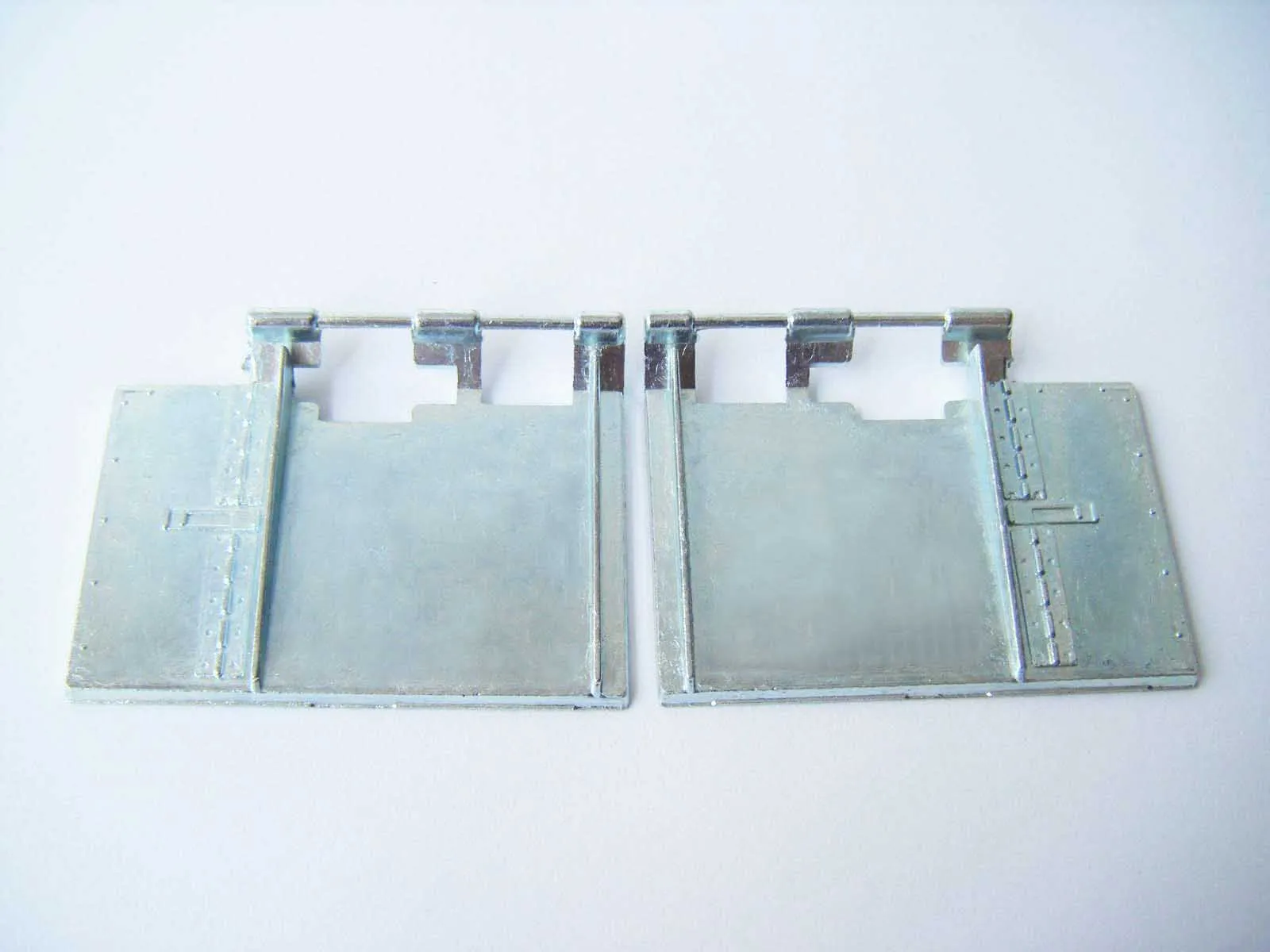 

Mato 1/16 Tiger I RC Tank Metal Mad Flap MT034 TH00725-SMT4