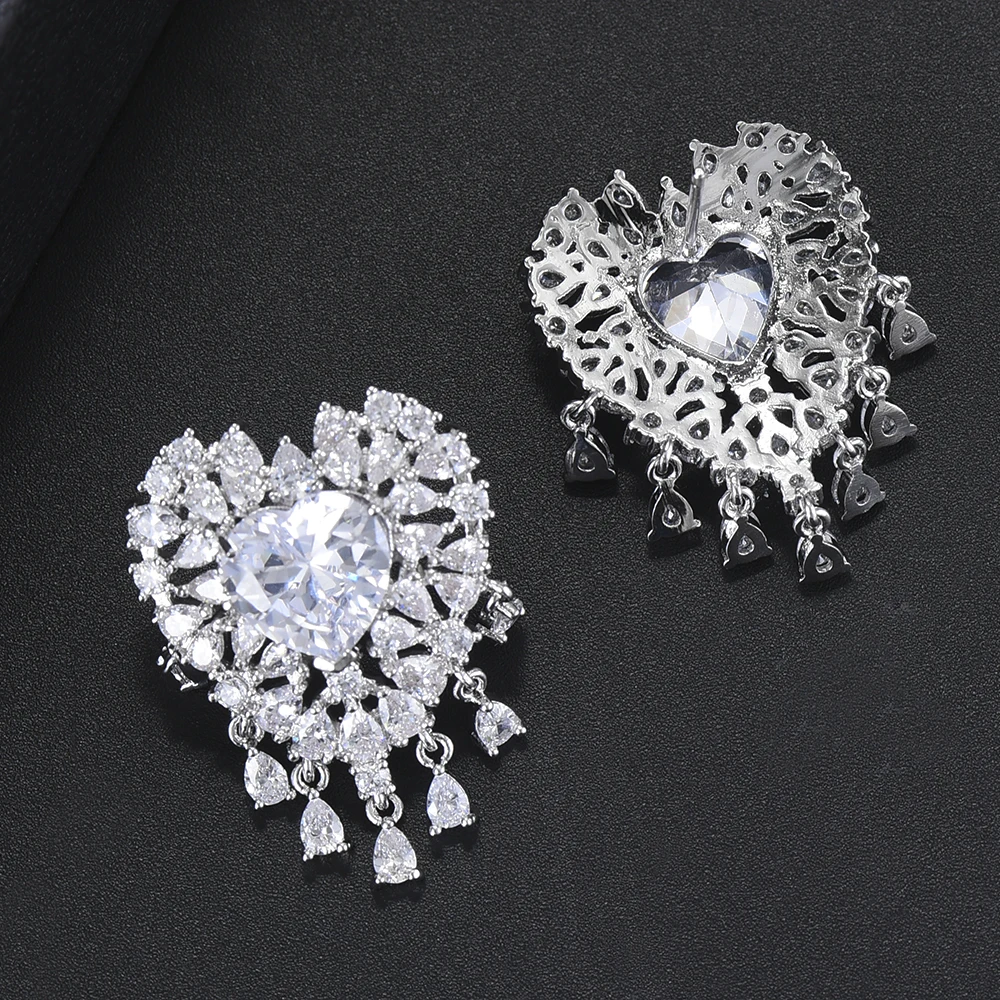 

22*31mm Fashion Heart Shape Tassel Drop Dangle earrings Cubic Zirconia Inlaid Statement For Wedding Engagement Wearing luxury