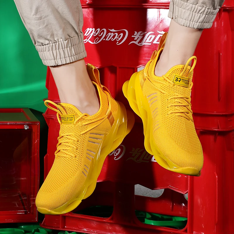 

New Men Sneakers Mesh Casual Shoes Lace-Up Shoes Men Lightweight Man Sport Shoes Breathable Walking Sneakers Zapatillas Hombre