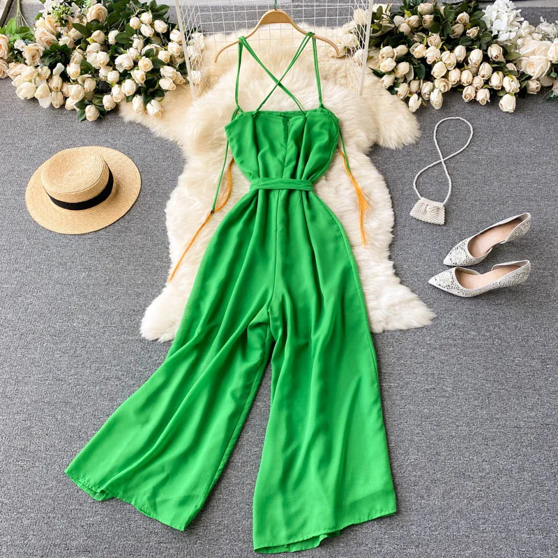 

Jumpsuits&Rompers