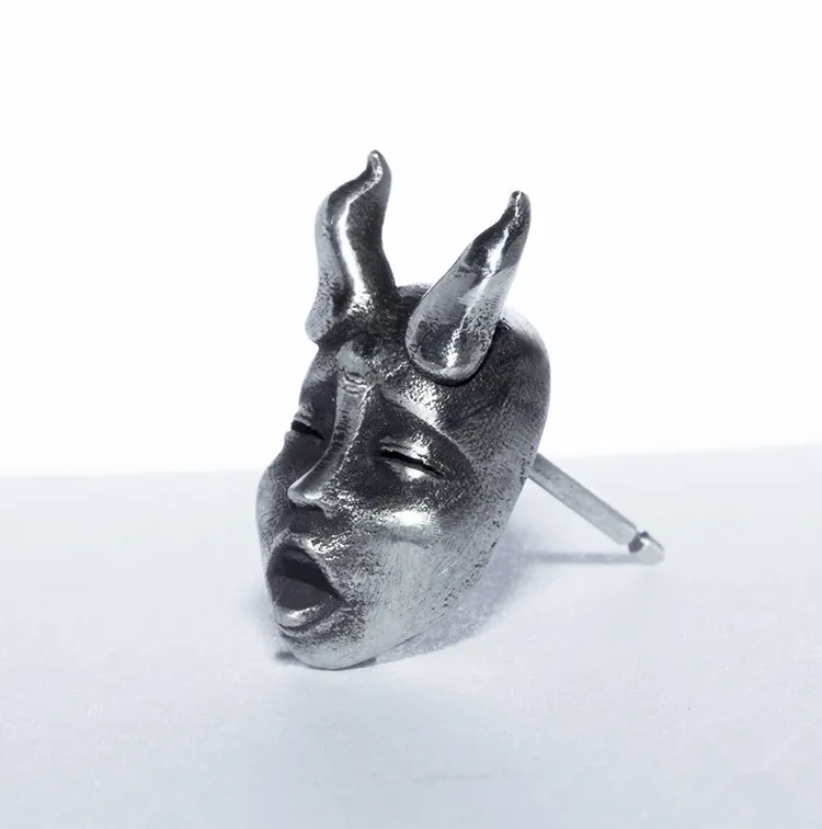 

Personality Silver Color Gothic Horned Demon Baby Stud Earring Devil Prajna Skull Earring Hip Hop Men Women Biker Punk Jewelry