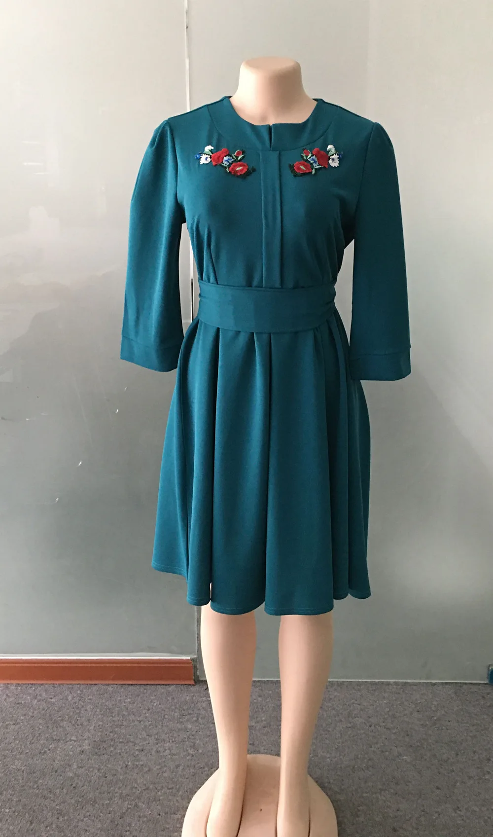 2019 autumn elegent fashion style african women polyester plus size o-neck knee-length dress M-XXL | Тематическая одежда и