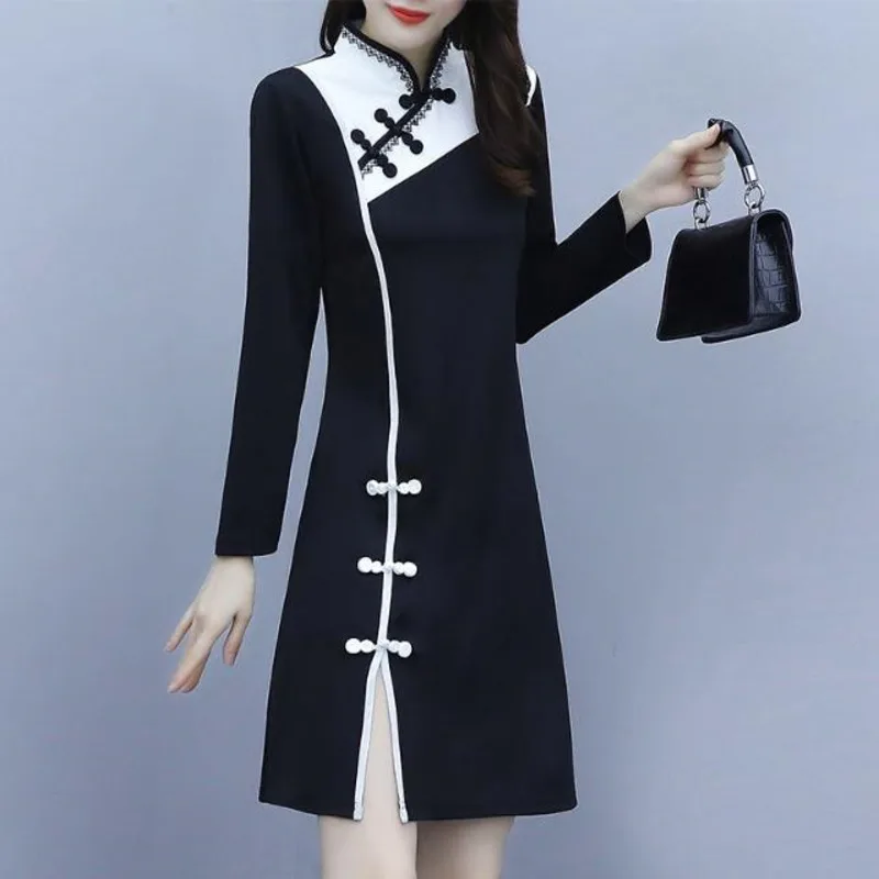 Женское приталенное платье-Ципао черное китайское платье с длинным рукавом