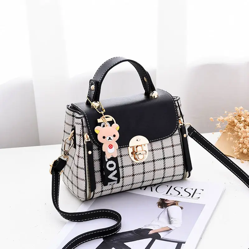 

Send Pendants:bag Women 2021 New Chao Korean Version Of The Small Square Bag One-shoulder Sloping Bag Hundred Tote Bags