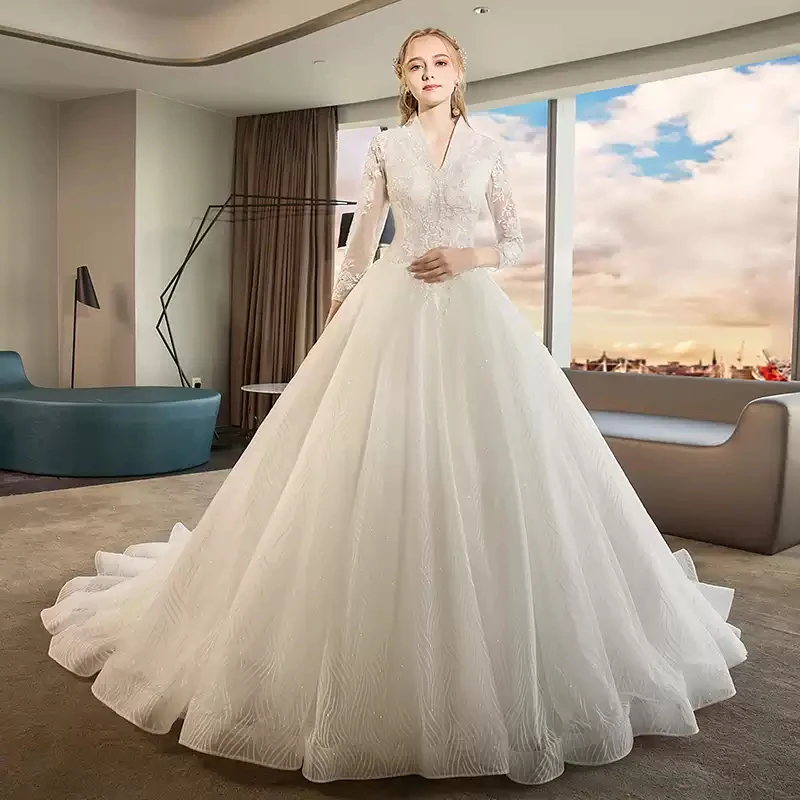 

Wedding Dress Elegant Empier Full Sleeves Ruched Floor-Length Flowers Embroidery V-Neck Plus Size Wedding Gowns For Women G482