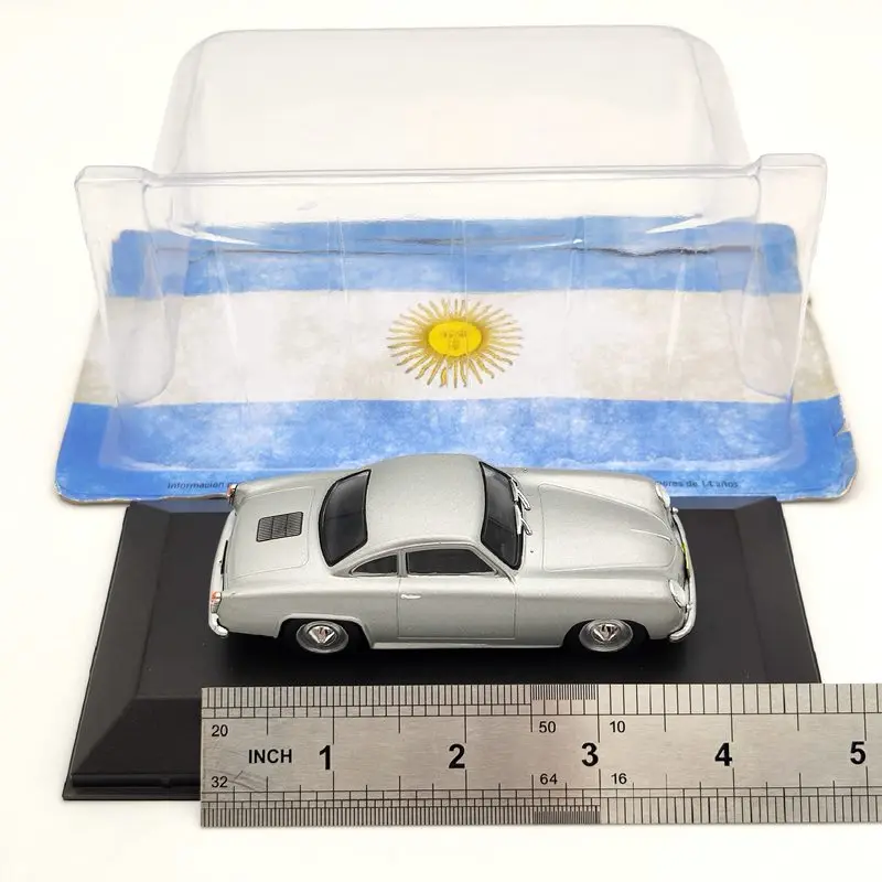 IXO 1:43 для литых под давлением моделей Teram Puntero 1958 Ограниченная Коллекция серебра |