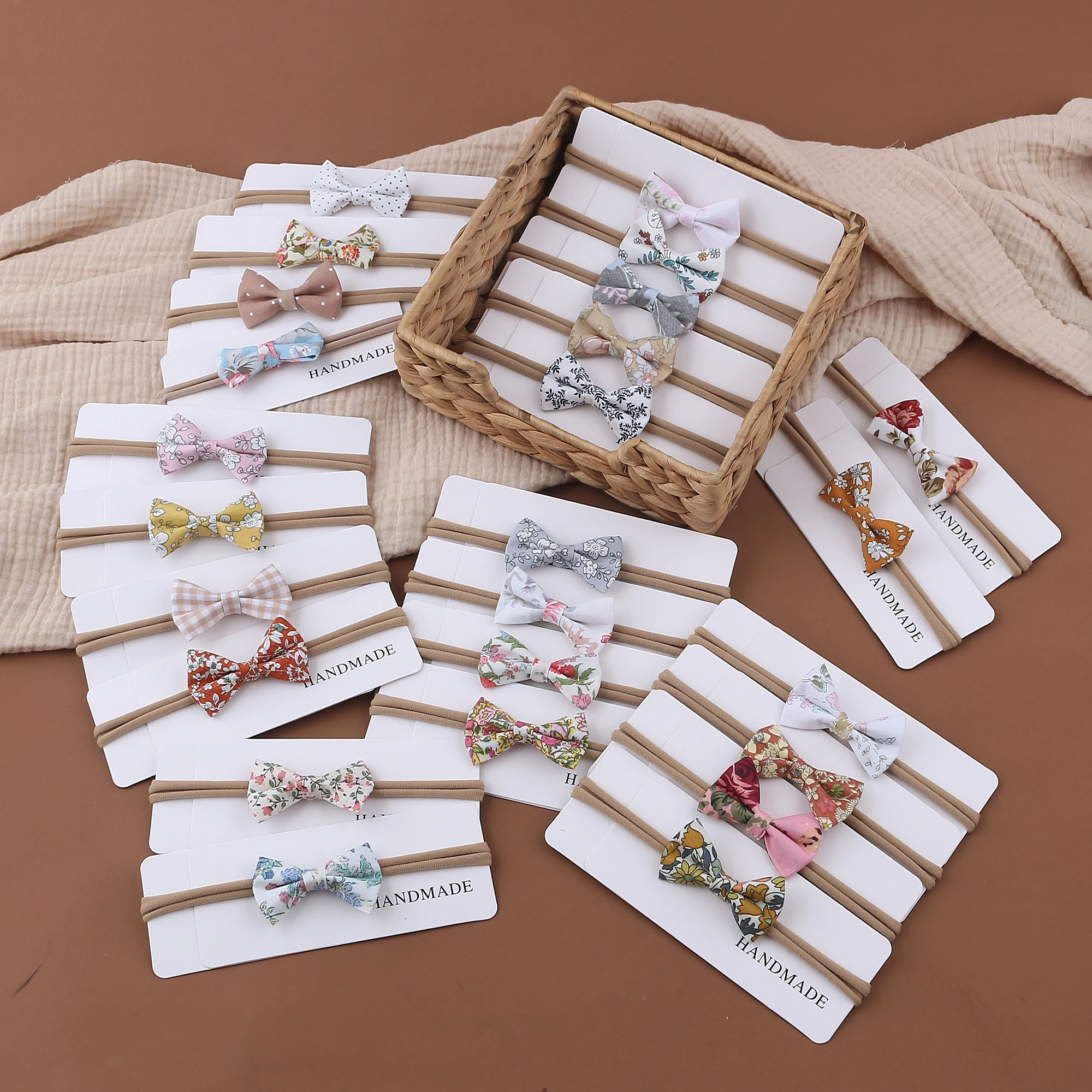 

Эластичные повязки на голову с цветами для девочек, детские эластичные повязки для волос, аксессуары для новорожденных, повязка для волос д...