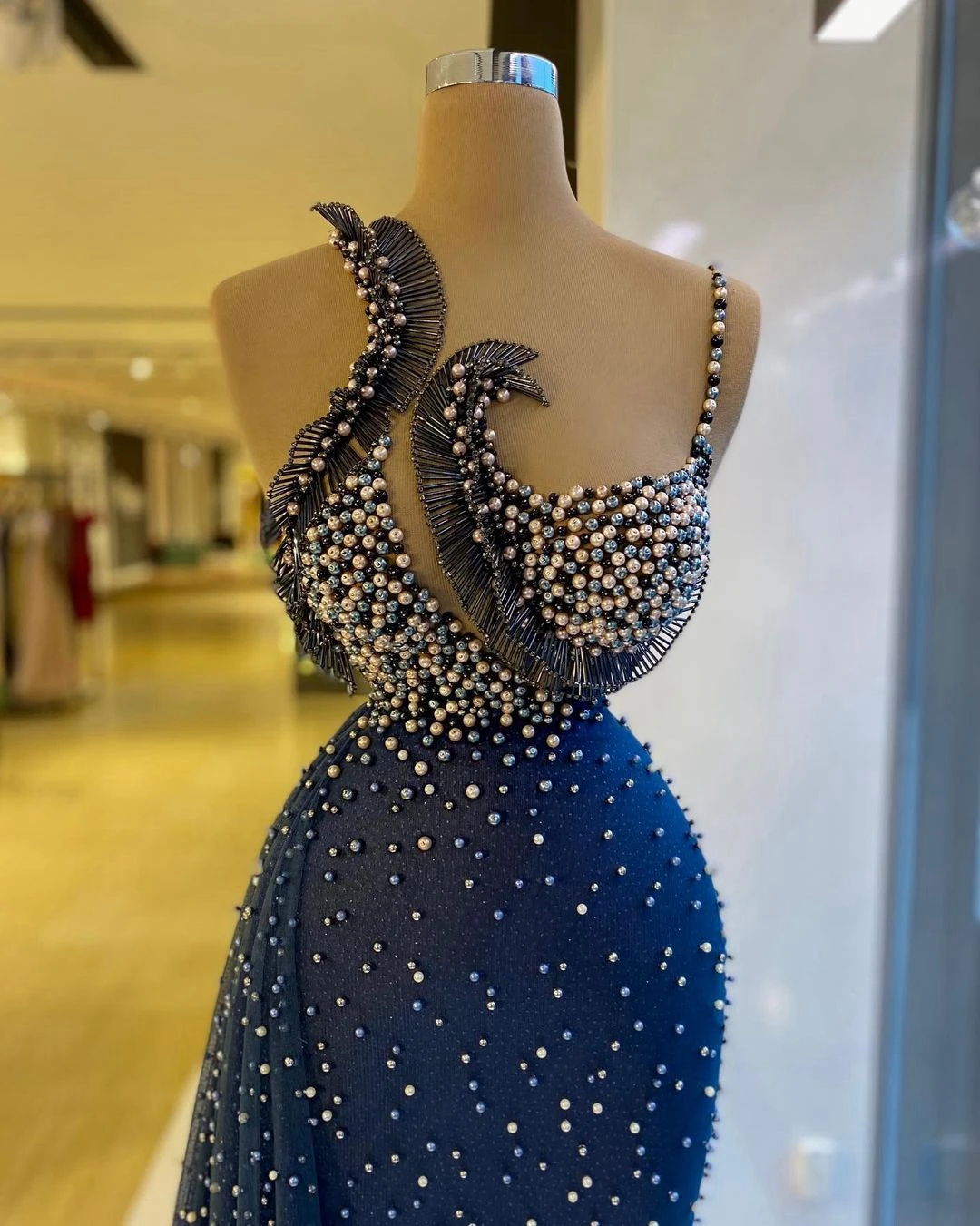 Luxury Pearls Beaded Evening Dresses With Straps Glitter Women Pageant Gowns Custom Made Mermaid Plus Size