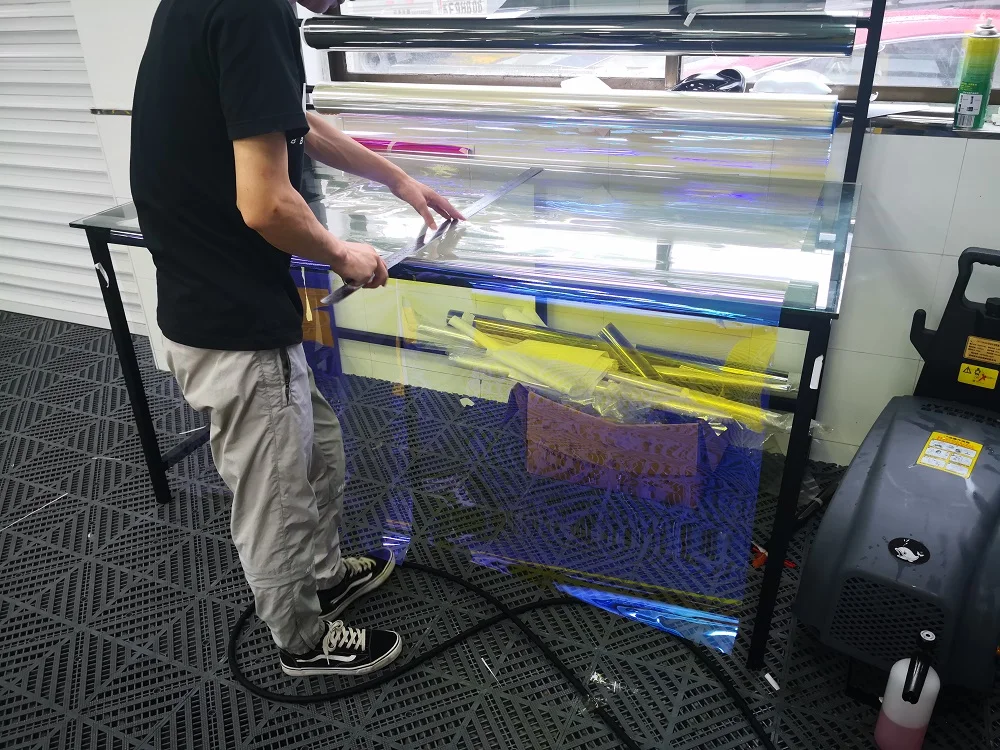 SUNICE 100/200/300/500 см х 50 которые могут изменить свой цвет Стекло окна чёрных машин