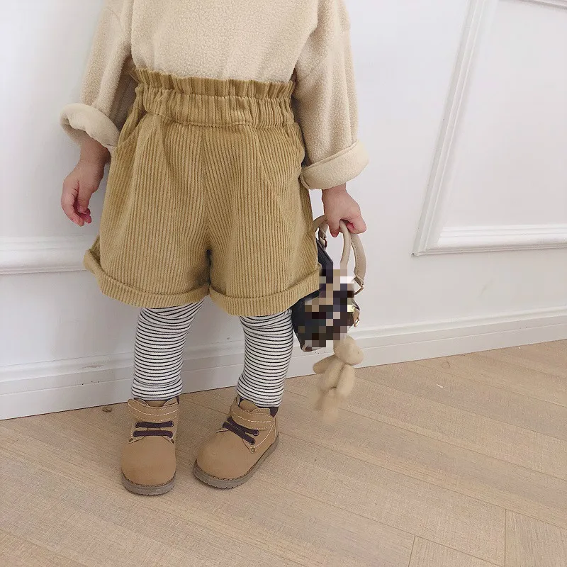 Осенние милые повседневные вельветовые шорты для девочек детские однотонные