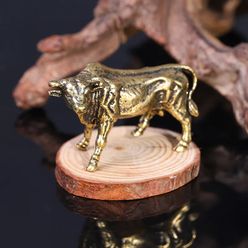 Pure copper bronze cattle ornaments creative Year of the Ox gift brass Chinese zodiac cattle crafts decorative ornaments zootechnical characteristics beef quality of indigenous cattle breeds