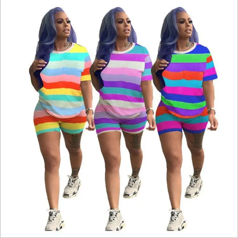 Комплект из двух предметов в радужную полоску размера плюс спортивный костюм для