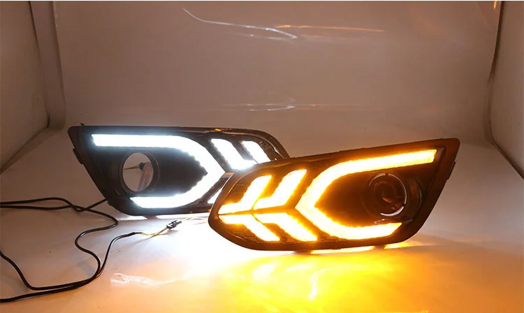 

Osmrk led drl daytime running light for Ford escort 2015-2018 with moving yellow turn signal and blue night light